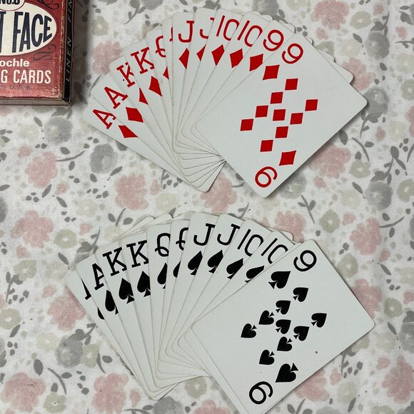 Used Set of Streamline Pinochle Playing Cards - Arco Brand - Giant Face -Vintage - Picture 2 of 11